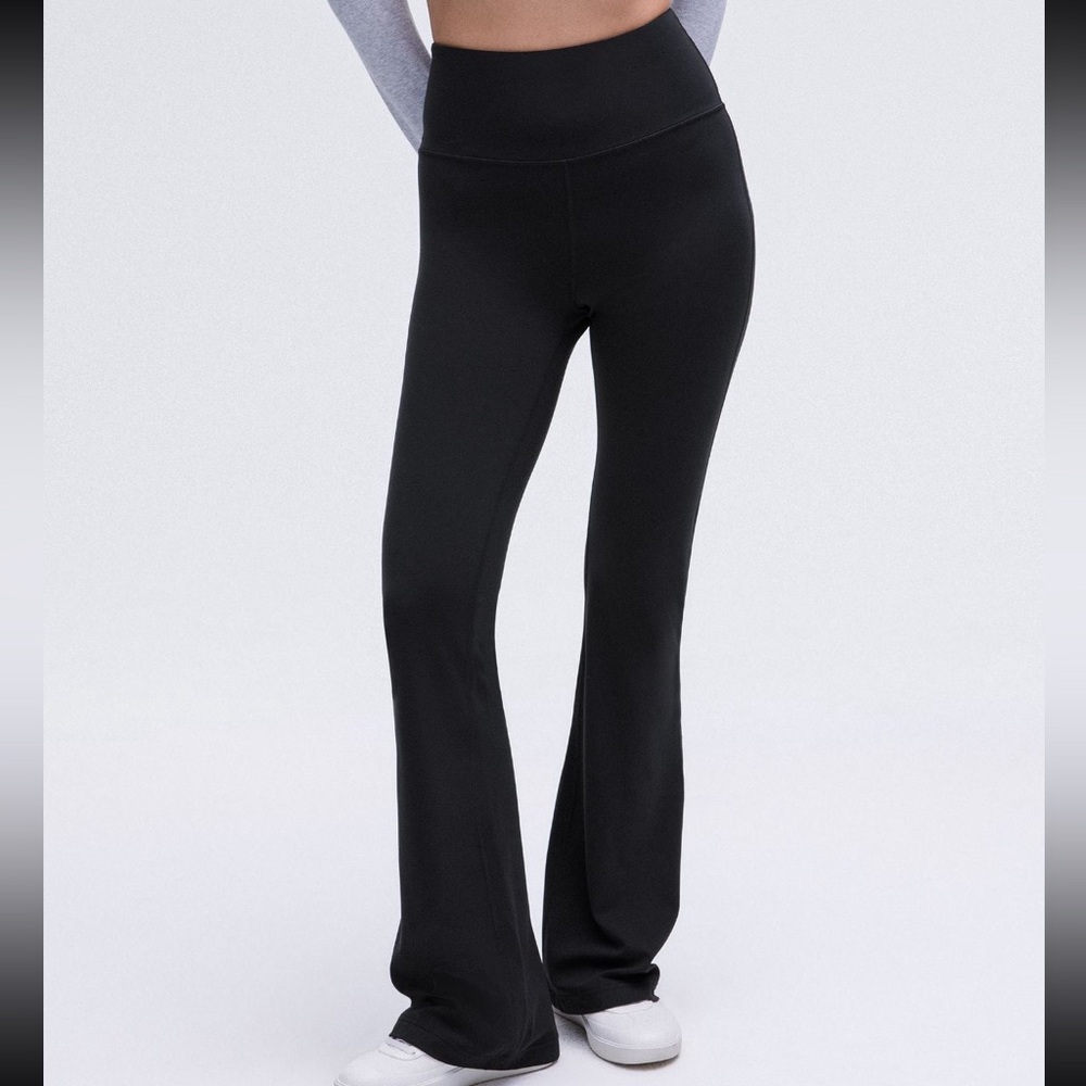 Lululemon Groove Nulu super-high-rise Flared Leggings